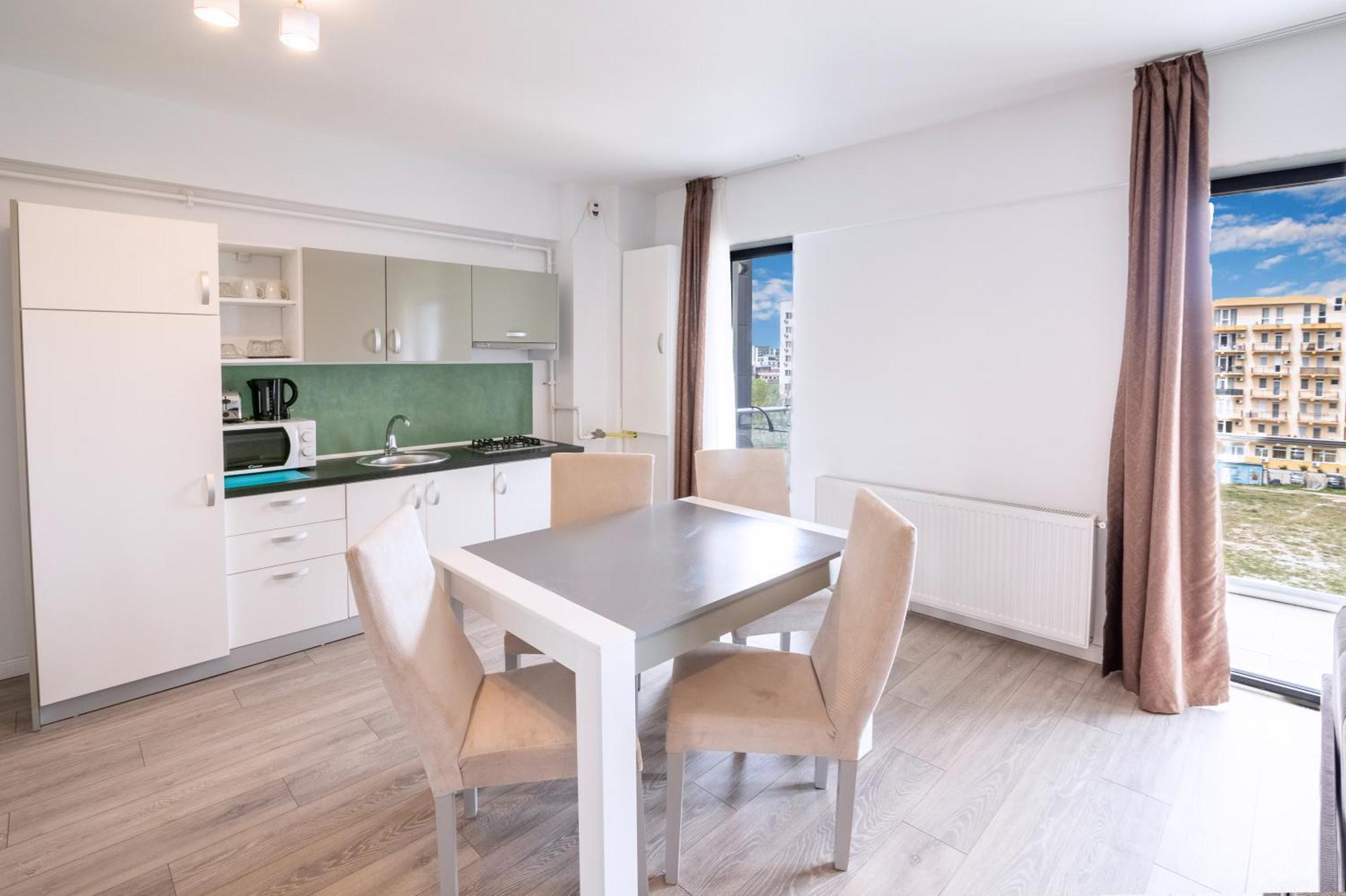 Miramare Residence Aparthotel Năvodari Eksteriør billede