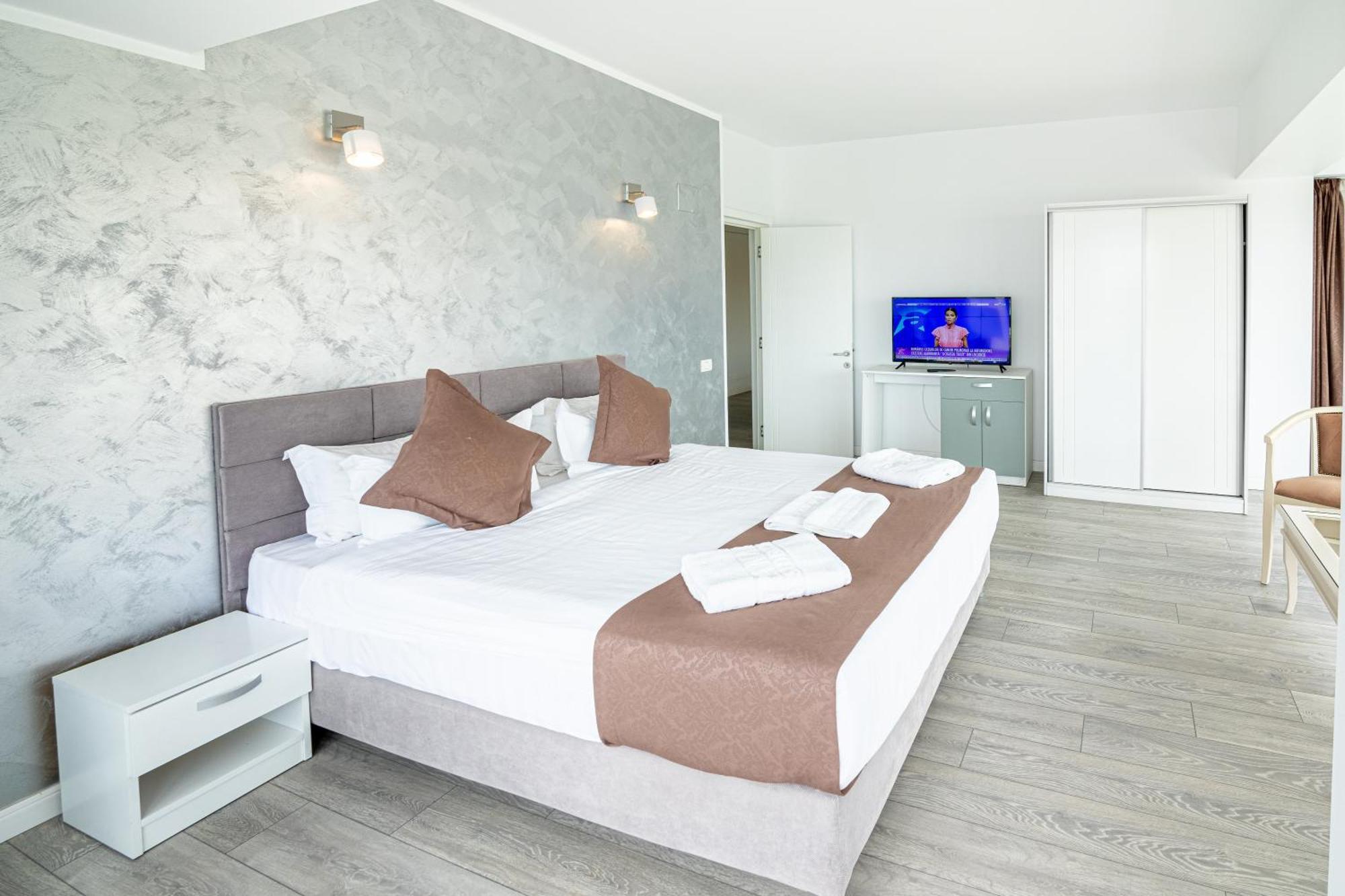 Miramare Residence Aparthotel Năvodari Eksteriør billede