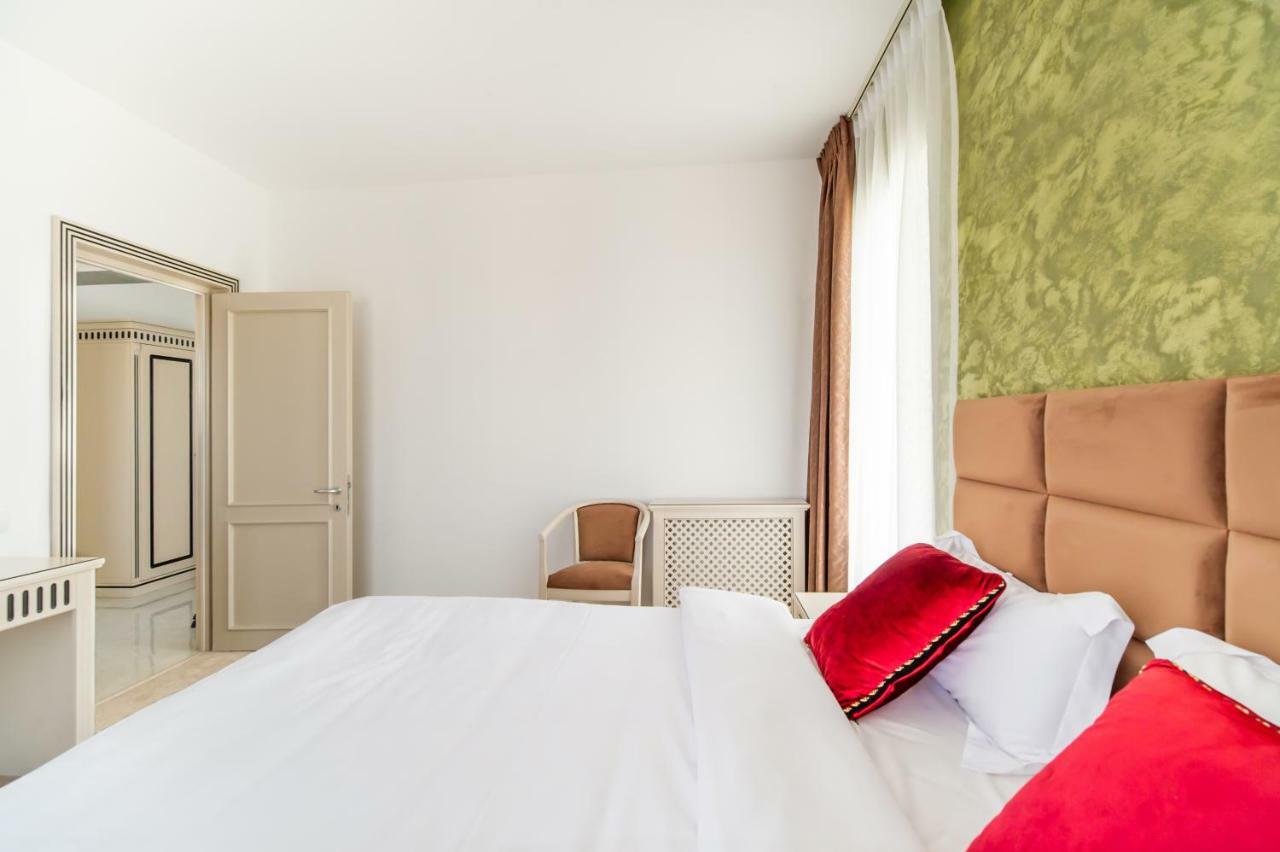 Miramare Residence Aparthotel Năvodari Eksteriør billede